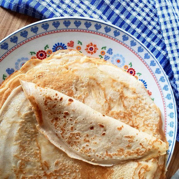 Quels sont les secrets pour réussir des crêpes légères et aériennes sans gluten ?